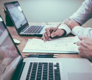 How to Hire a Property Manager in Phoenix