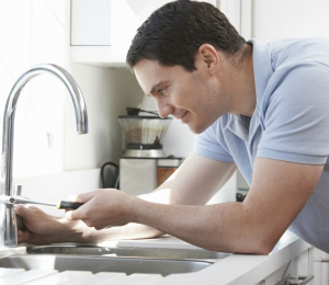 Professional Property Manager in Phoenix – 5 Signs You Need One